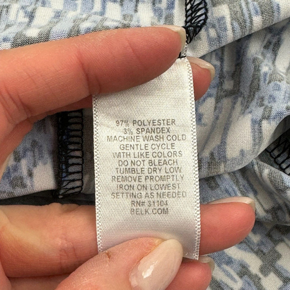 Kim Rogers Bllue White Fit & Flare Dress Short Sleeve Round Neck Petite Sz SP PS - Picture 7 of 7